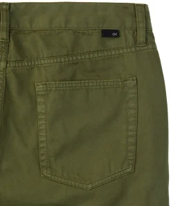Ambassador Slim Fit: Chino