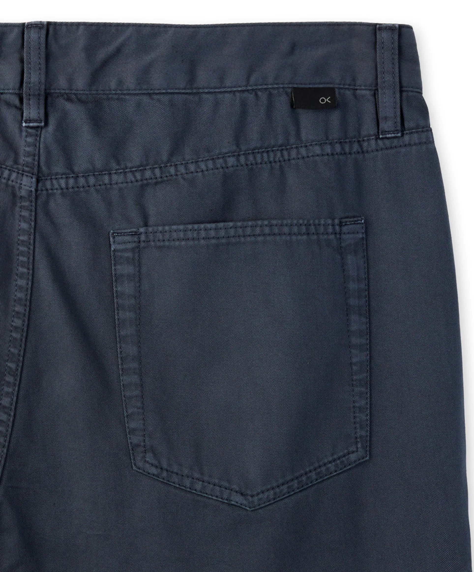 Ambassador Slim Fit: Chino